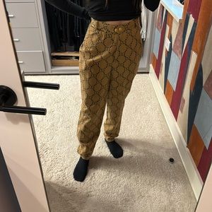 Gucci loose pants